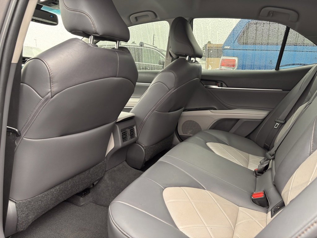 Used 2018 Toyota Camry XLE w/ Audio Package image 18