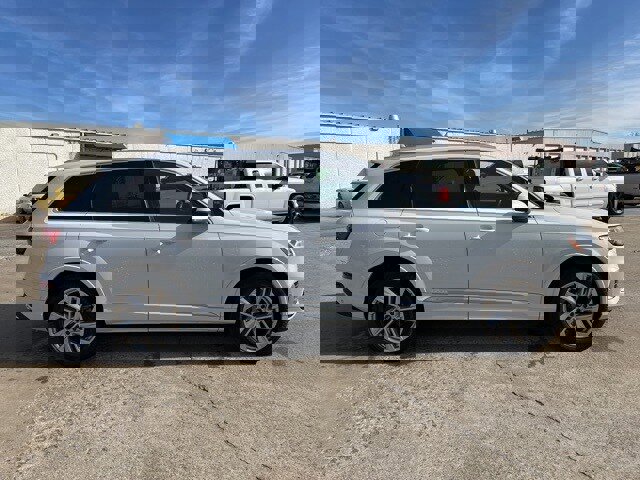 Used 2021 Audi Q7 3.0T Premium Plus w/ Executive Package image 8