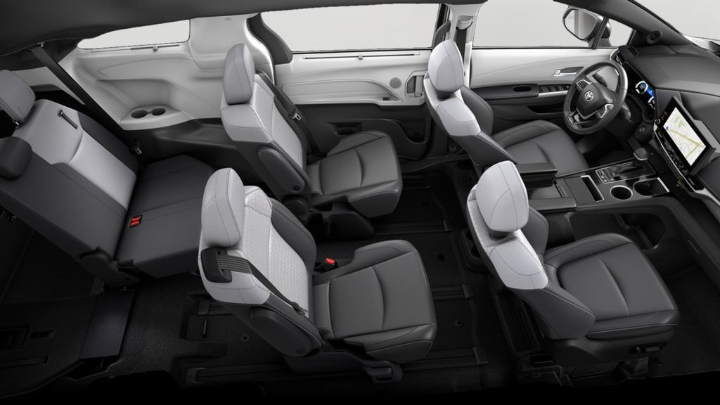 New 2026 Toyota Sienna XSE FWD image 22