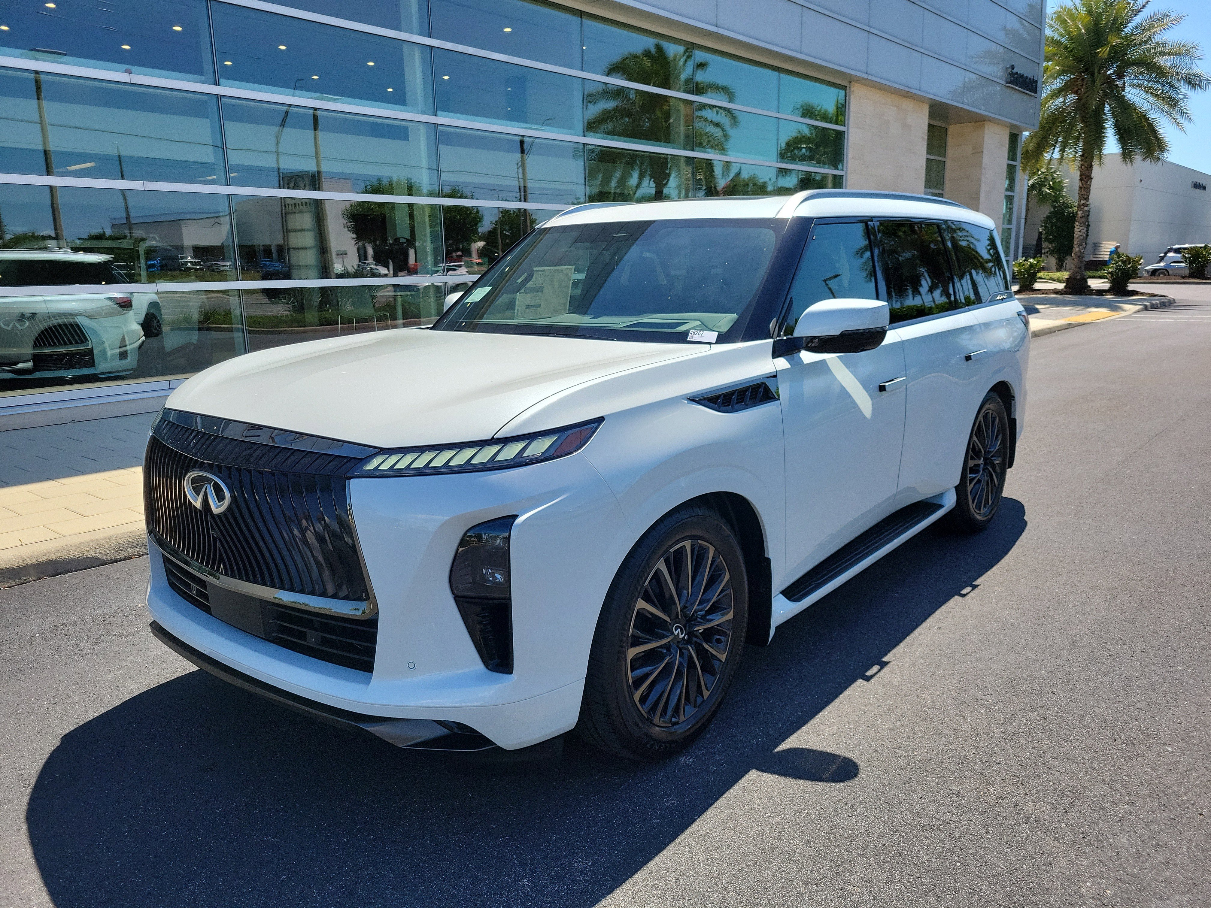 New 2026 INFINITI QX80 Autograph AWD/4WD image 8