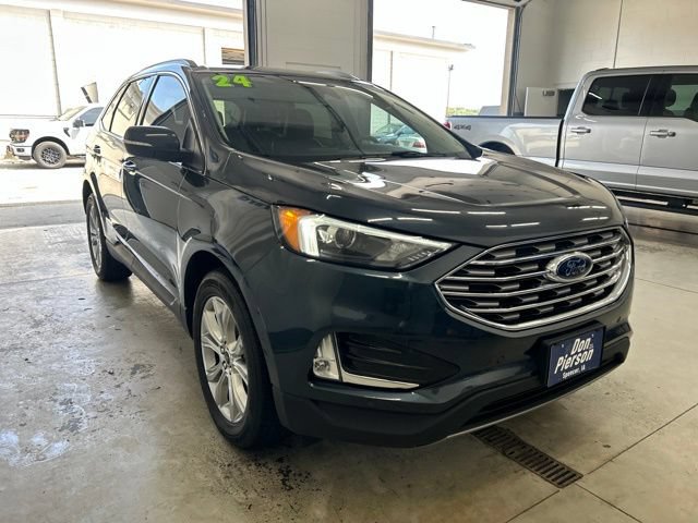 Used 2024 Ford Edge Titanium w/ Cargo Accessory Package AWD/4WD image 3
