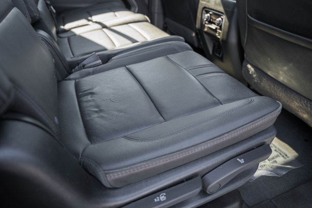 Used 2023 Chevrolet Suburban RST image 33