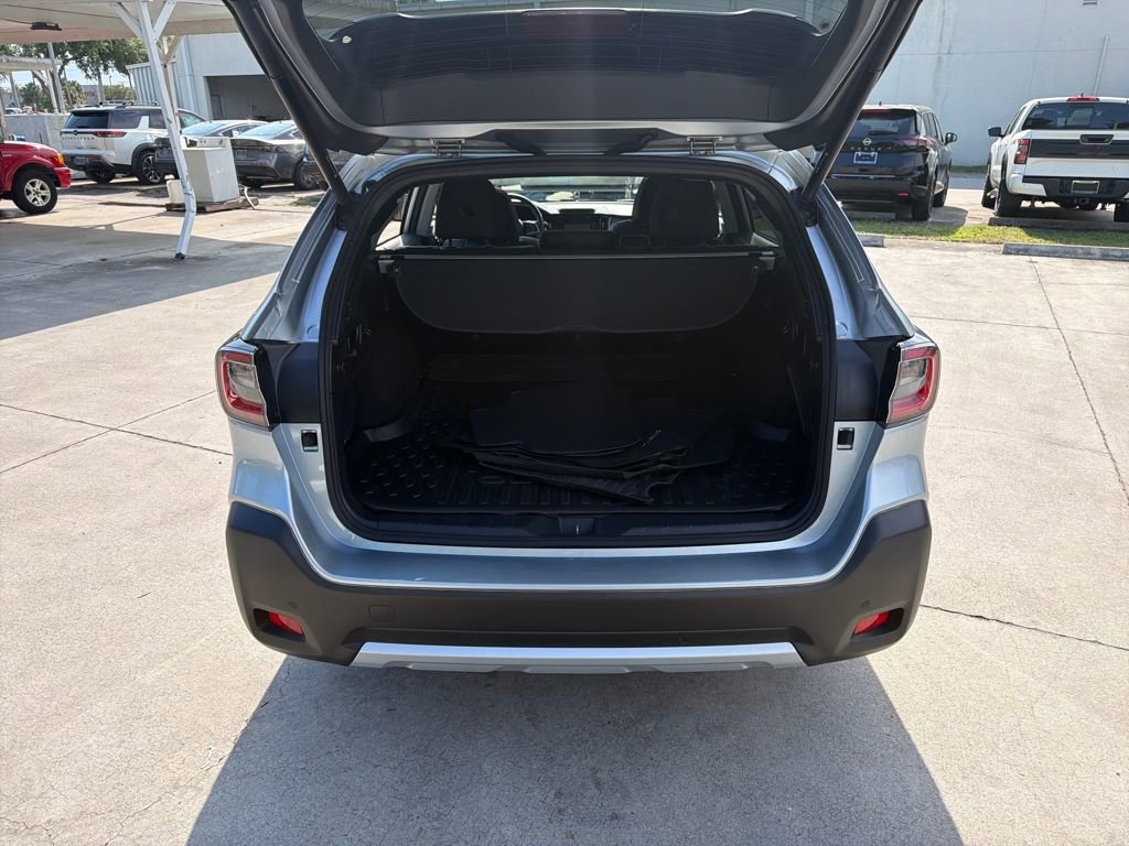 Used 2023 Subaru Outback Touring image 33