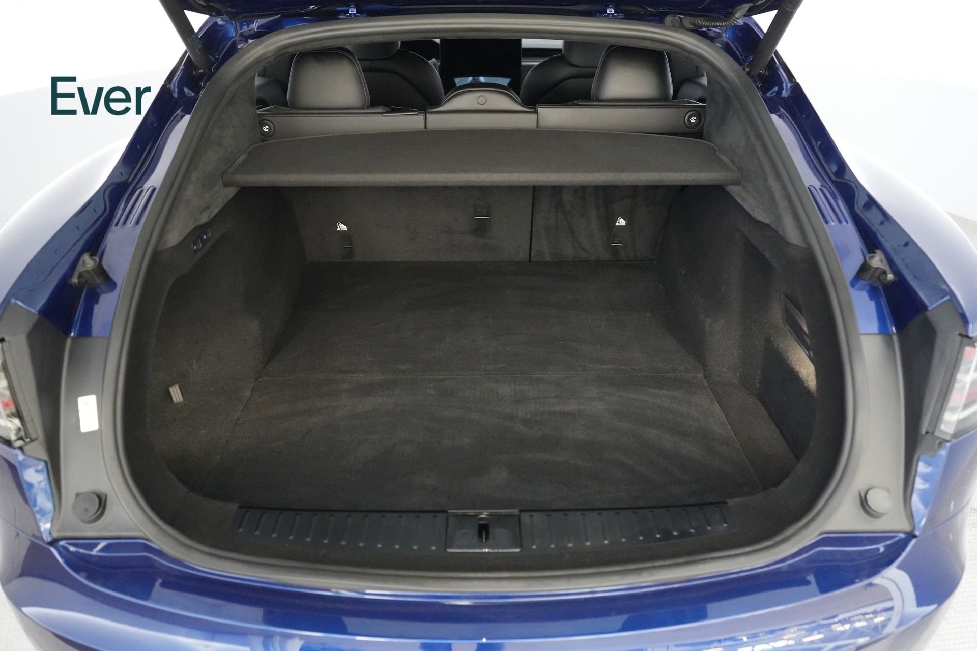 Used 2023 Tesla Model S Standard Range image 8