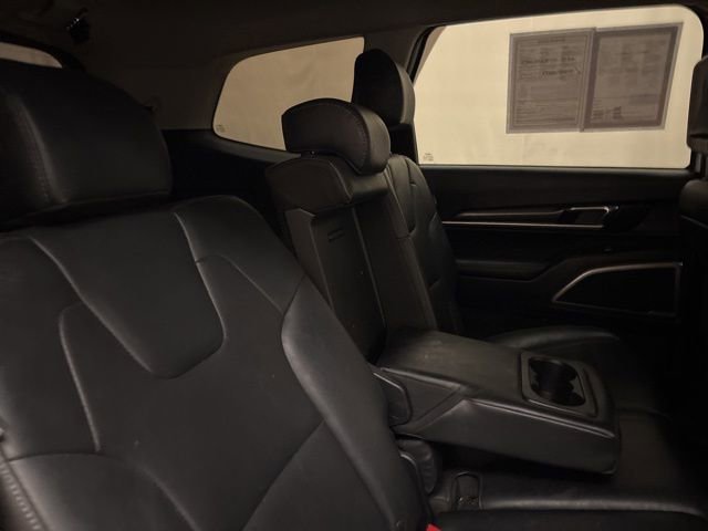 Certified 2024 Kia Telluride LX image 19