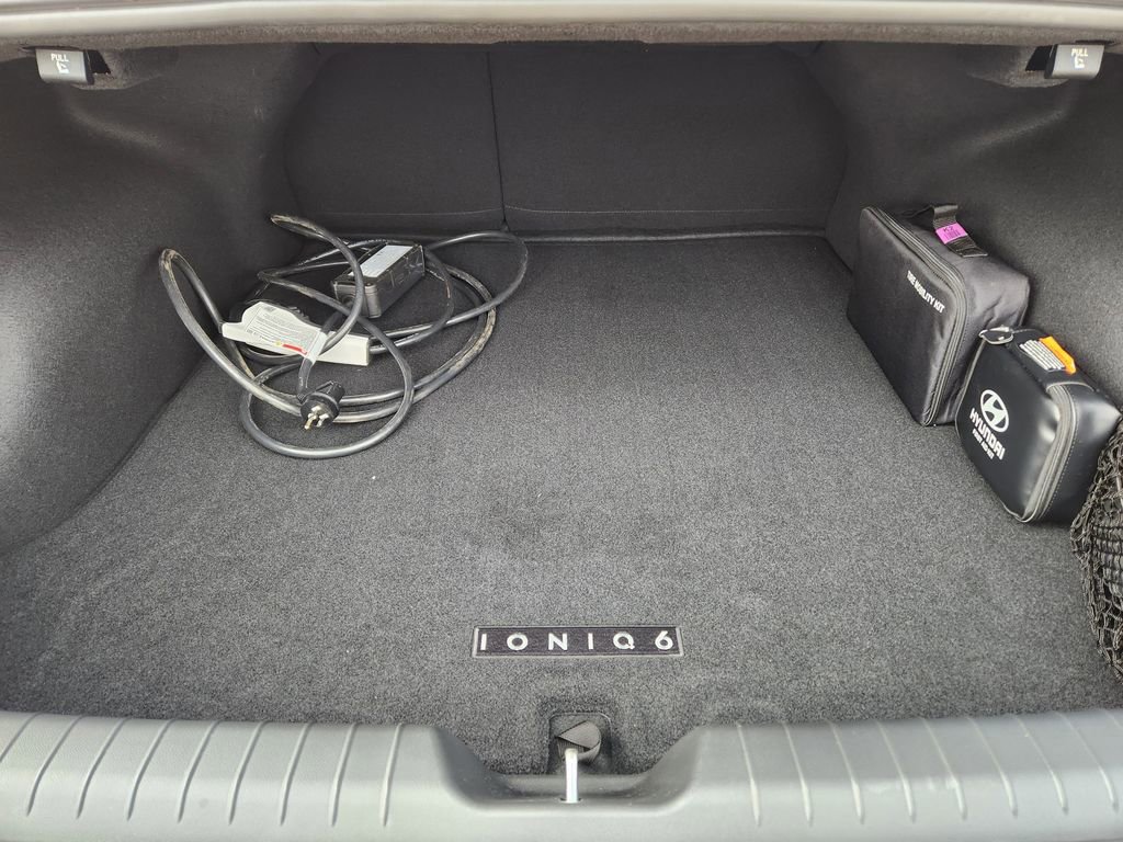 Used 2025 Hyundai Ioniq 6 SEL image 34