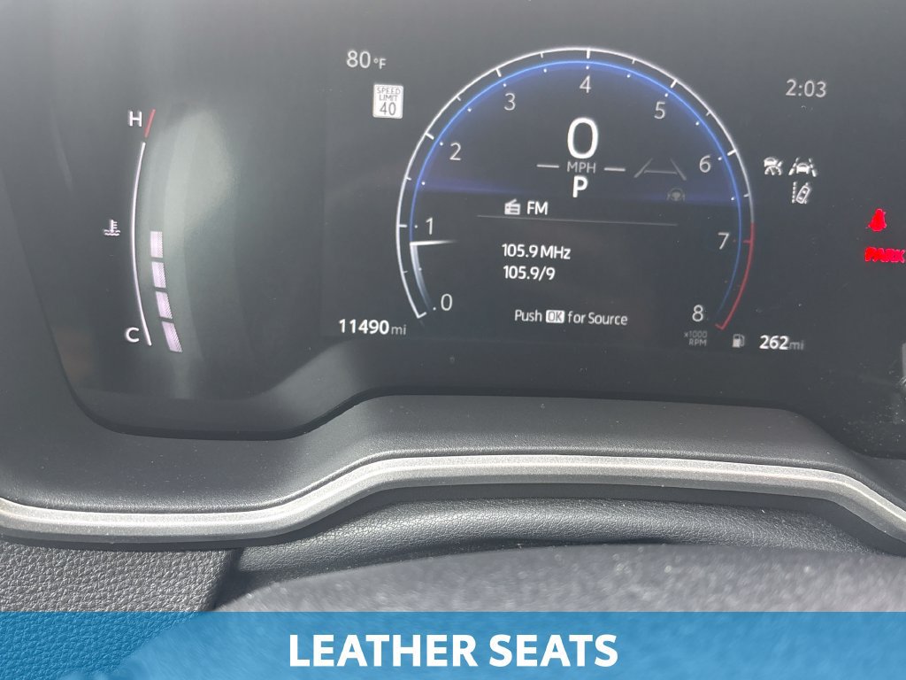Used 2025 Toyota Corolla Cross XLE FWD image 21
