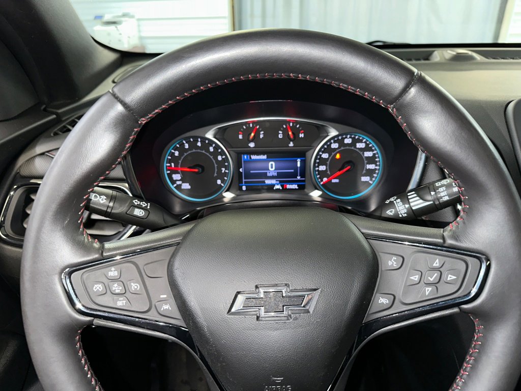 Certified 2022 Chevrolet Equinox RS w/ LPO, Floor Liner Package image 8