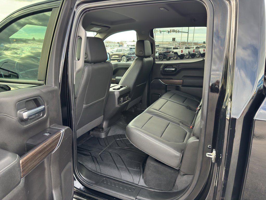 Certified 2019 Chevrolet Silverado 1500 RST image 21