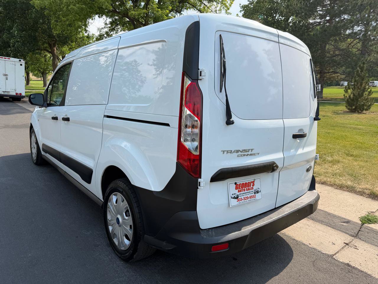 Used 2019 Ford Transit Connect XL FWD image 3