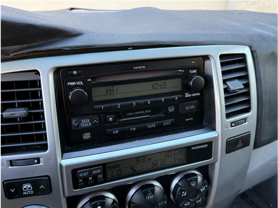 Used 2003 Toyota 4Runner Sport AWD/4WD image 19