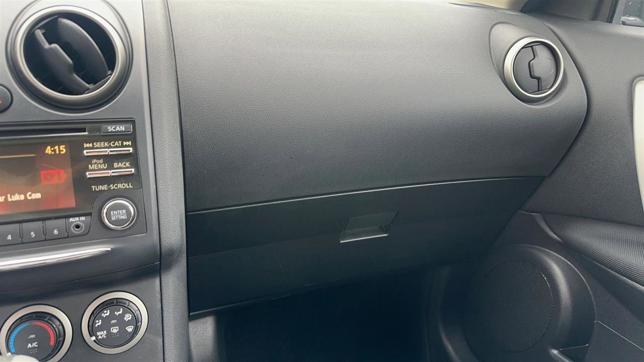 Used 2013 Nissan Rogue S w/ Special Edition Pkg image 46