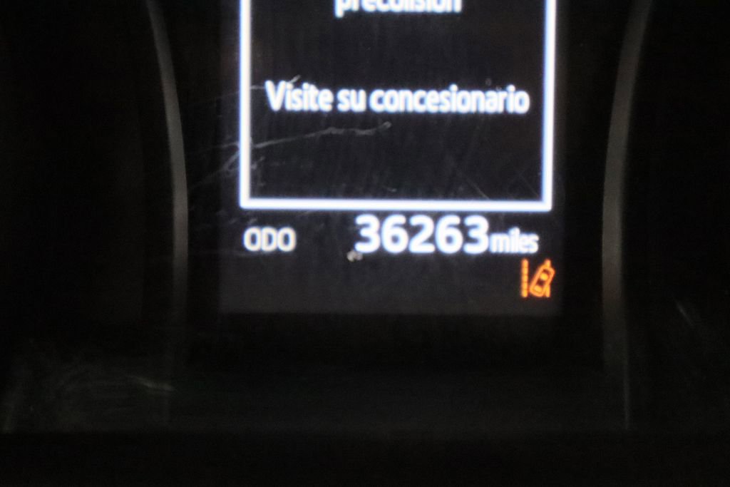 Used 2022 Toyota Camry LE image 37