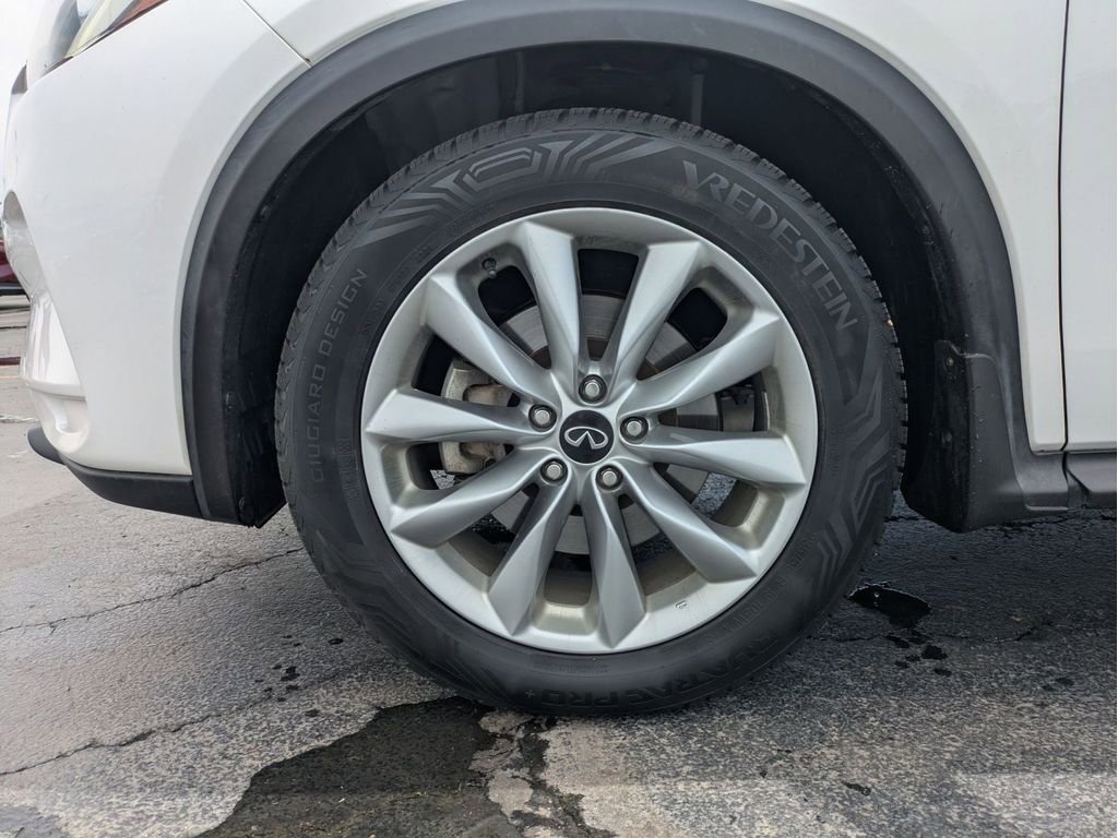 Used 2020 INFINITI QX50 Luxe AWD/4WD image 12