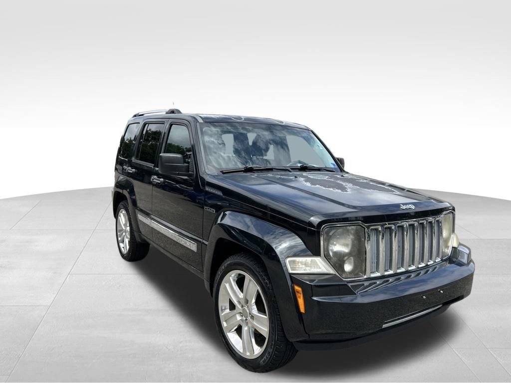 Used 2011 Jeep Liberty Sport RWD image 8