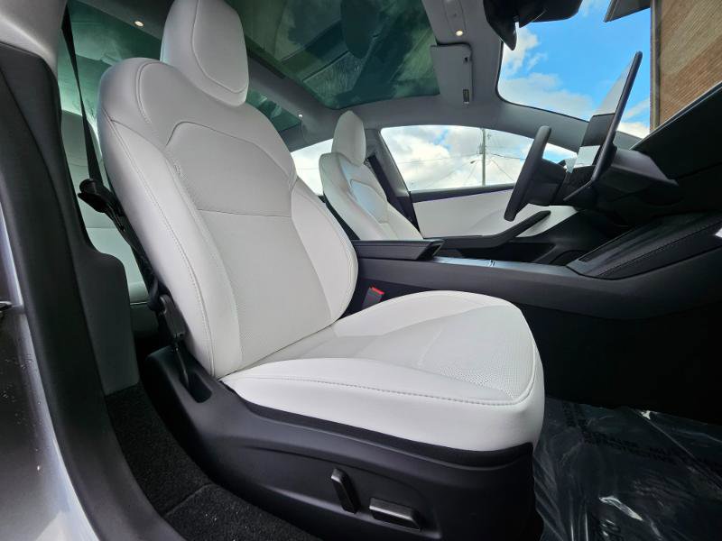 Used 2025 Tesla Model 3 Long Range image 55