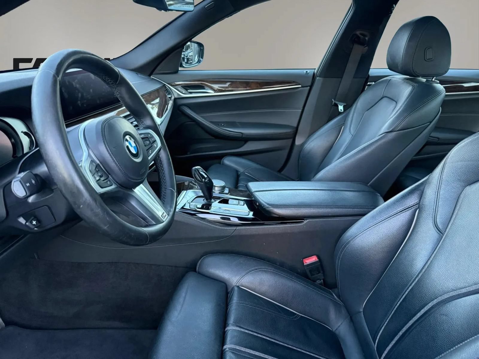 Used 2019 BMW 530i w/ M Sport Package RWD image 17
