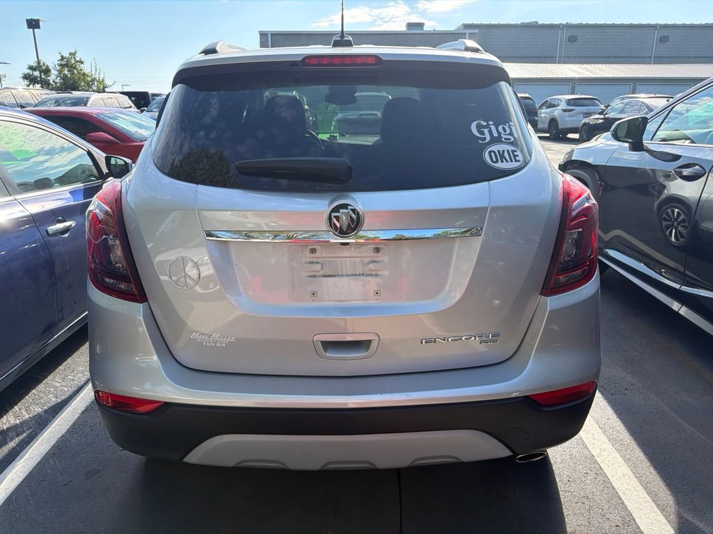 Used 2021 Buick Encore Preferred AWD/4WD image 6