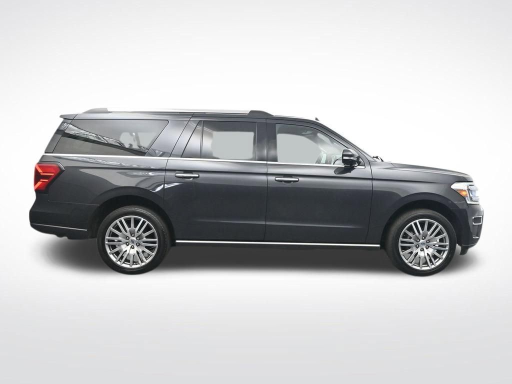 Used 2023 Ford Expedition Max Limited image 4