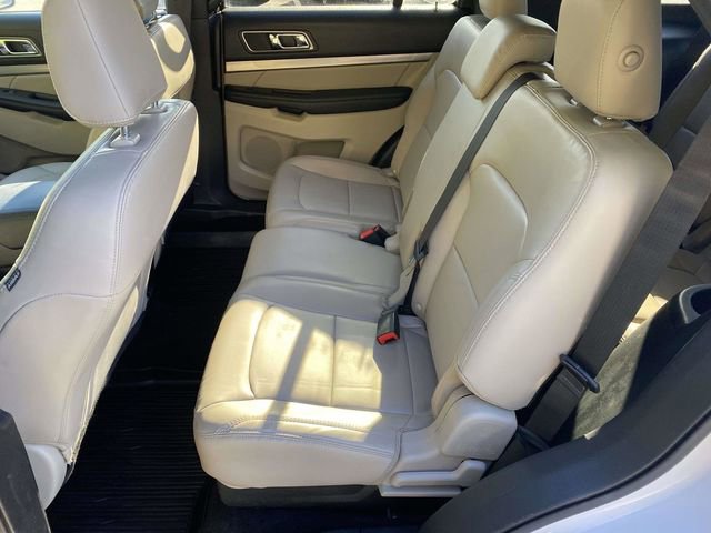 Certified 2019 Ford Explorer XLT w/ Equipment Group 202A image 16