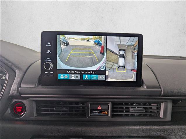 Used 2025 Honda Pilot TrailSport image 16