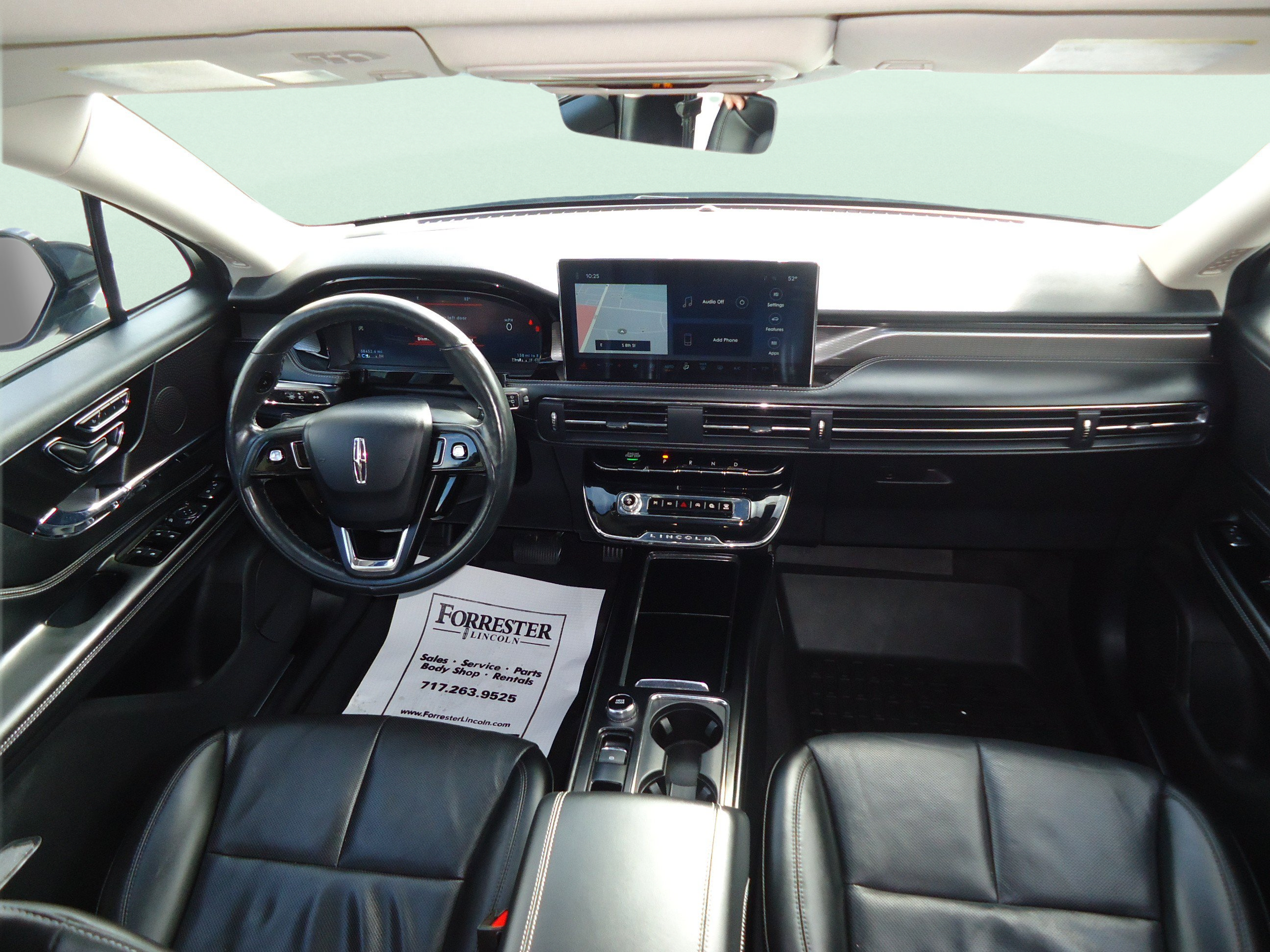 Used 2023 Lincoln Corsair Reserve w/ Equipment Group 201A AWD/4WD image 10