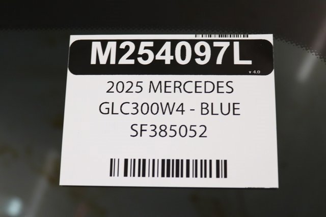 Certified 2025 Mercedes-Benz GLC 300 4MATIC image 35