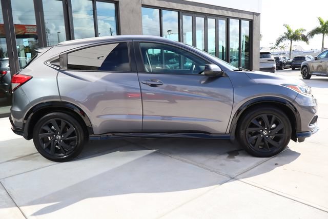 Used 2022 Honda HR-V Sport image 2