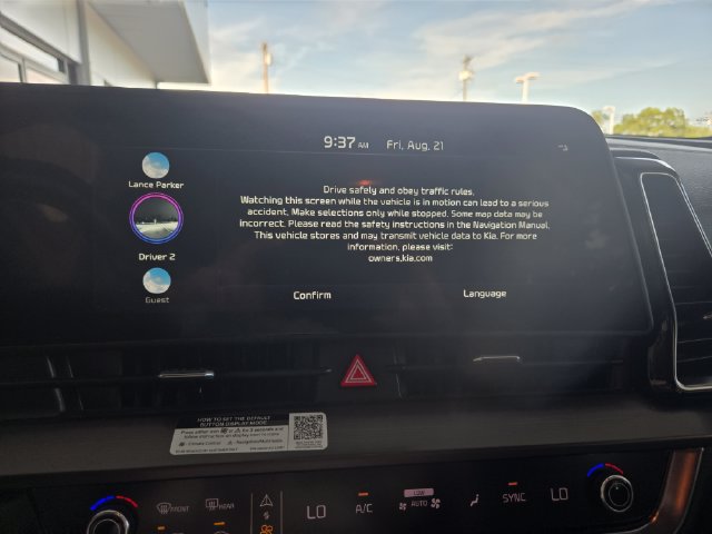 Used 2023 Kia Sportage EX FWD image 5