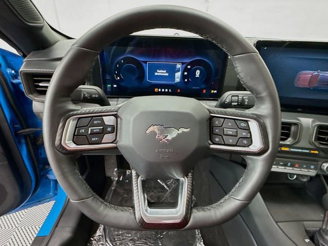 Used 2024 Ford Mustang Coupe image 11
