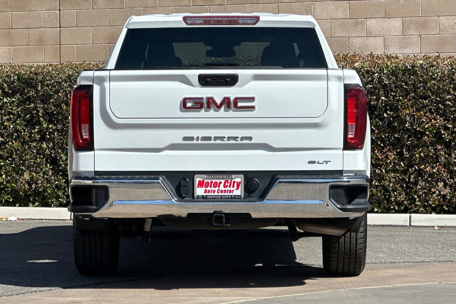 Certified 2025 GMC Sierra 1500 SLT AWD/4WD image 7