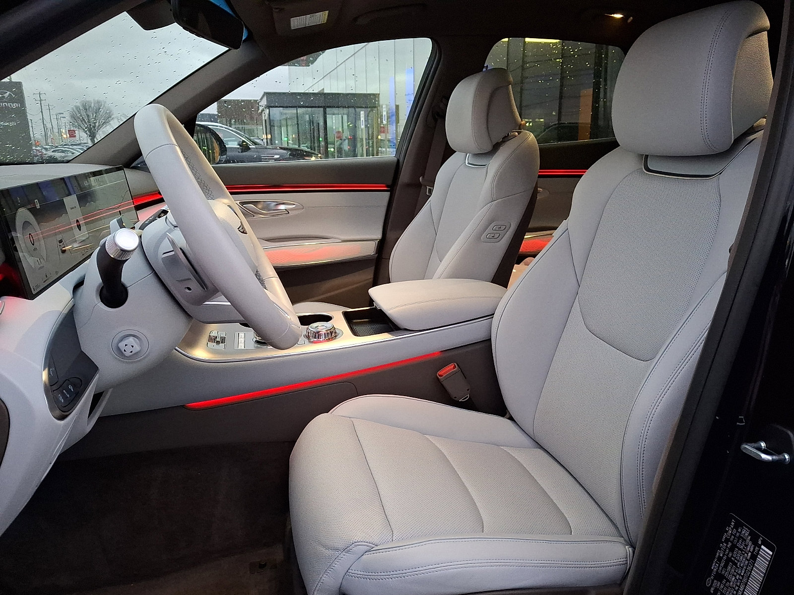 Used 2026 Genesis GV70 2.5T Advanced image 13