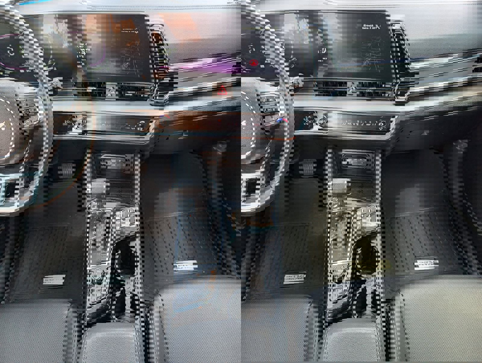 Used 2023 Kia Sportage EX image 7