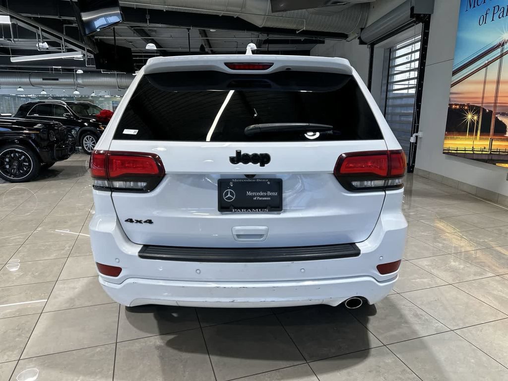 Used 2019 Jeep Grand Cherokee Altitude AWD/4WD image 21