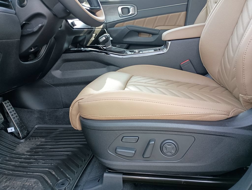 New 2026 Kia Sorento SX Prestige w/ Olive Brown Leather Package AWD/4WD image 18