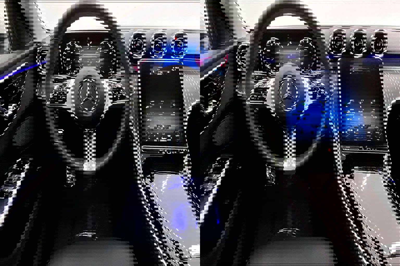 Used 2023 Mercedes-Benz C 300 Sedan image 4