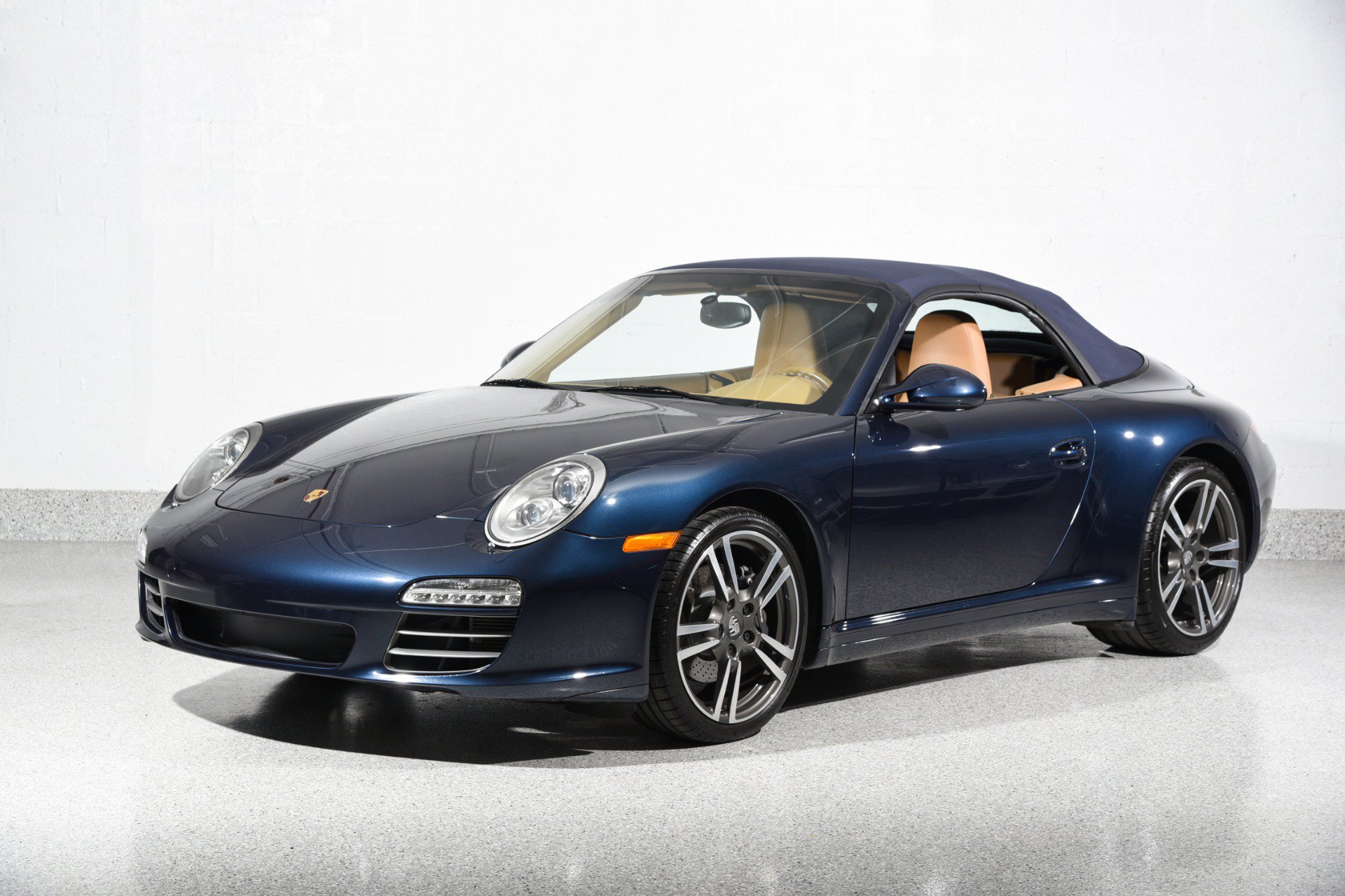 Used 2012 Porsche 911 Carrera 4 AWD/4WD image 9