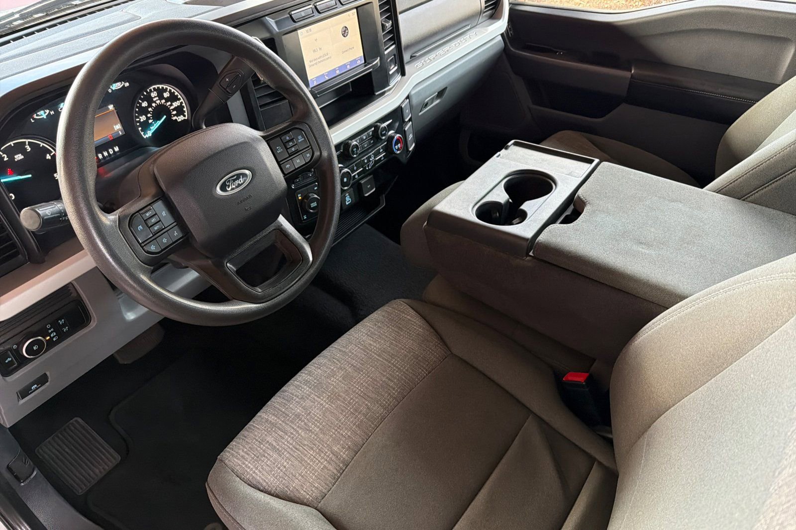 Used 2024 Ford F350 XLT image 10