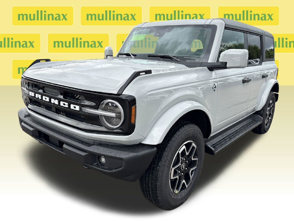 New 2026 Ford Bronco Outer Banks AWD/4WD image 15