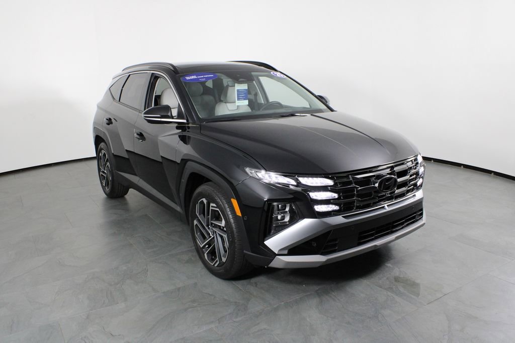 Certified 2025 Hyundai Tucson Limited image 13