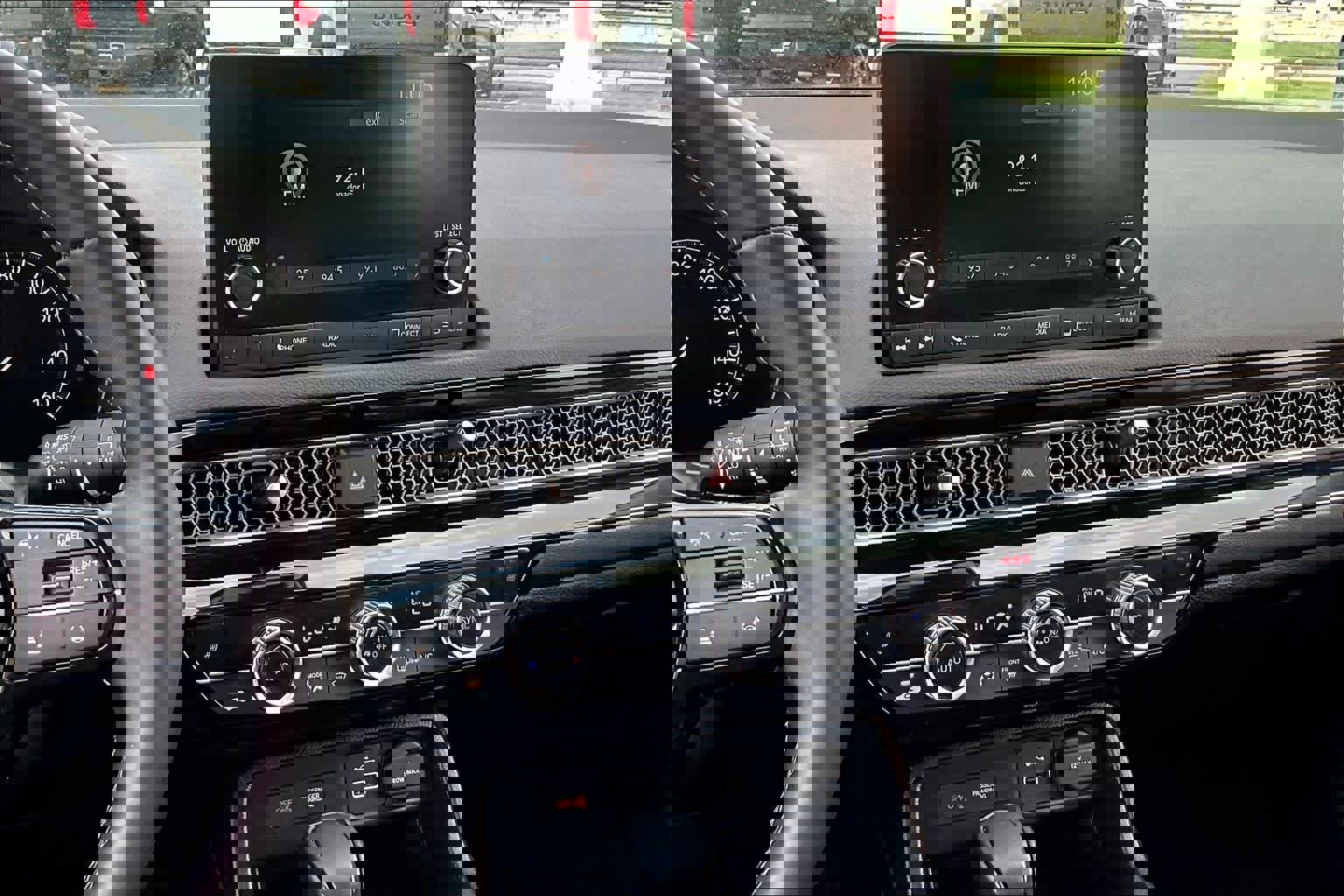 Used 2024 Honda Civic EX-L image 7