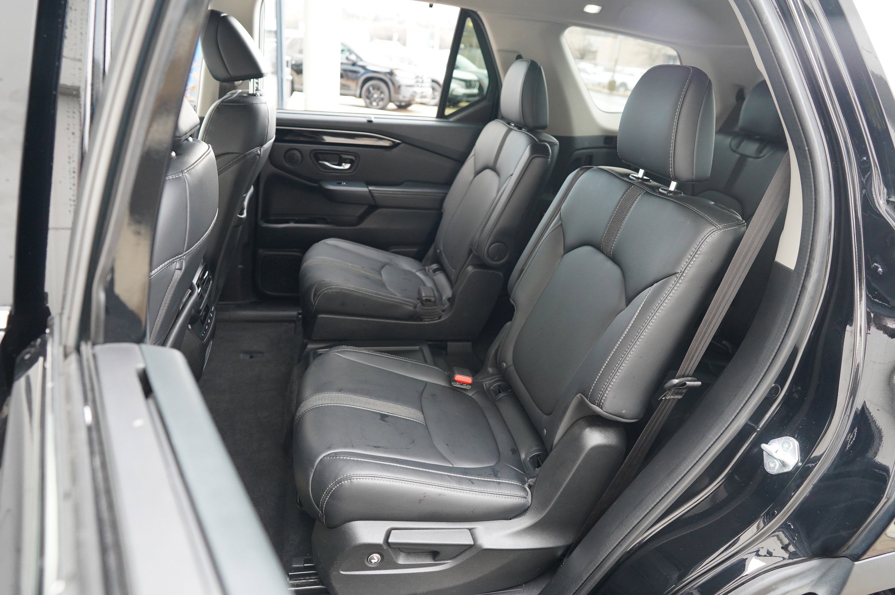 Used 2023 Honda Pilot EX-L image 36
