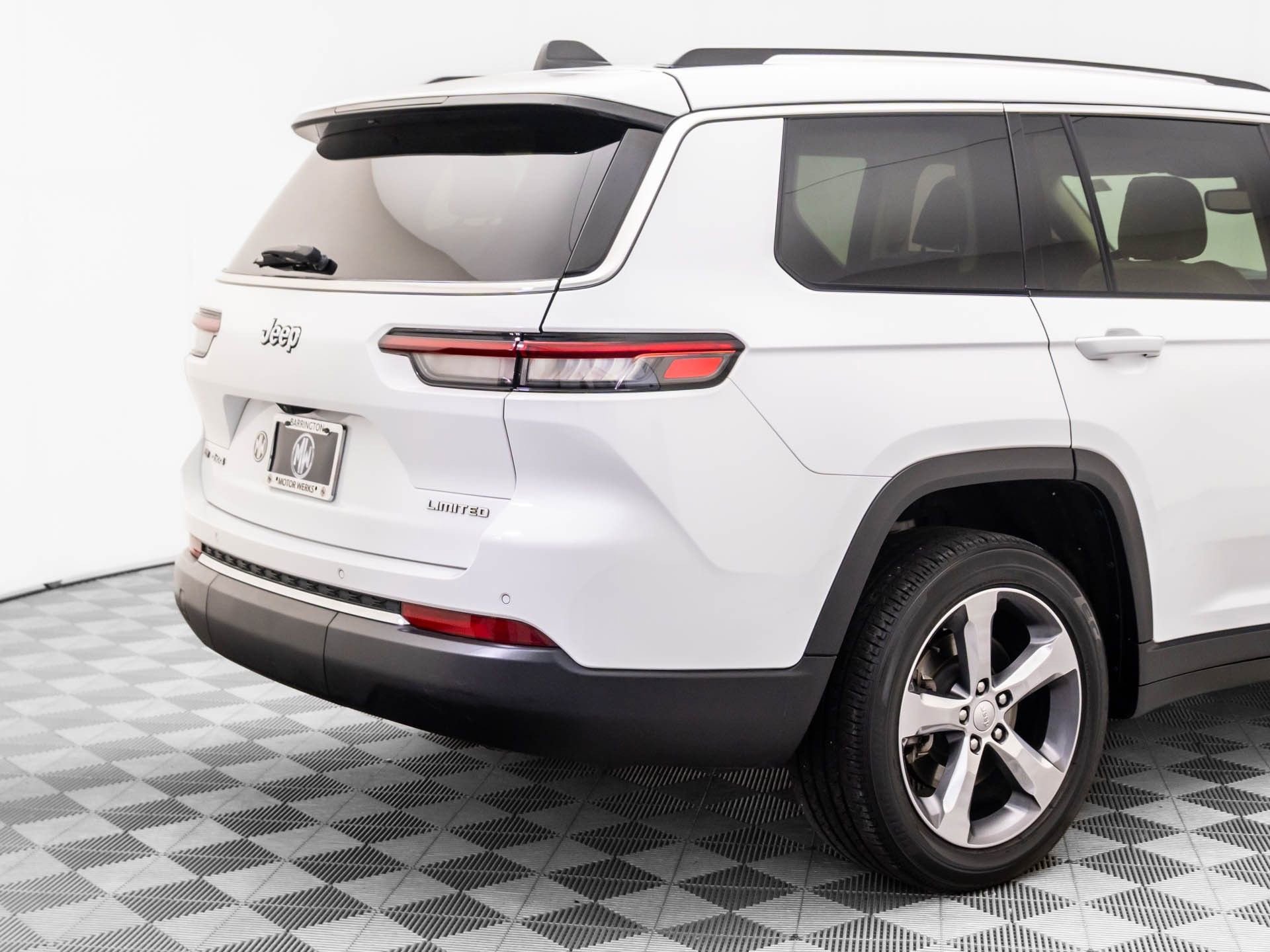 Used 2021 Jeep Grand Cherokee L Limited w/ Trailer Tow Group (B) image 36