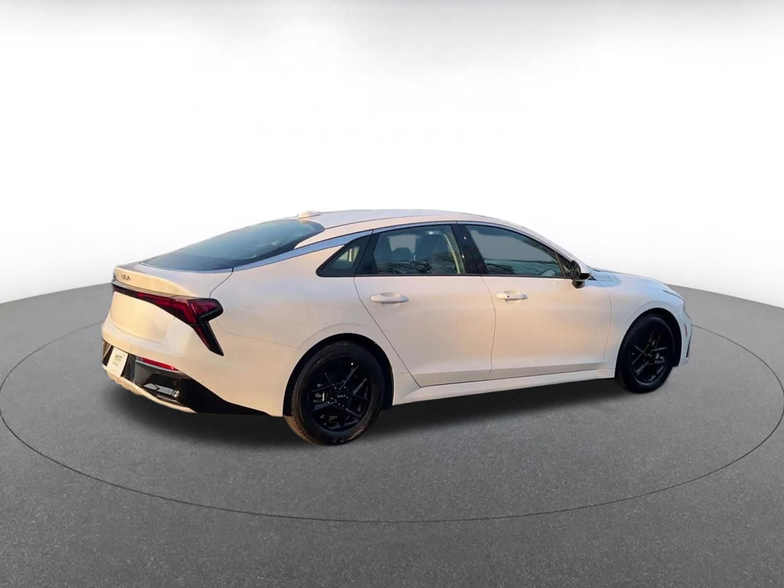 Used 2025 Kia K5 LXS image 15