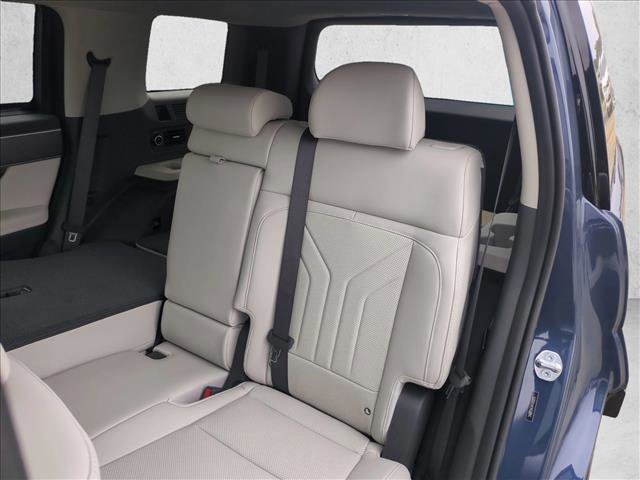 New 2026 Hyundai Santa Fe SEL image 17