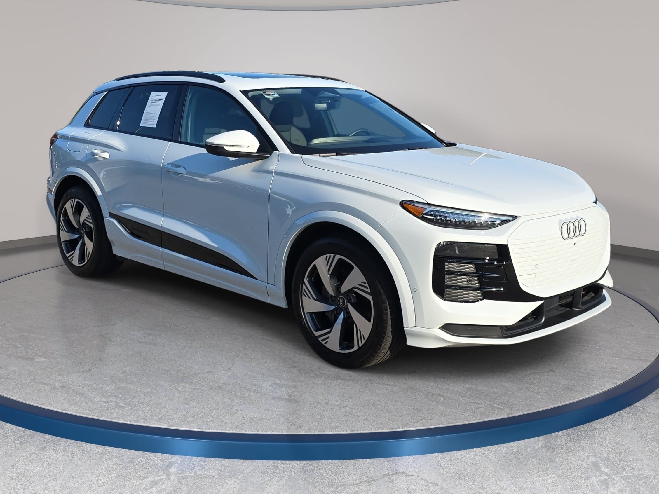 Used 2025 Audi Q6 e-tron Prestige w/ Black Warm Weather Package AWD/4WD image 3