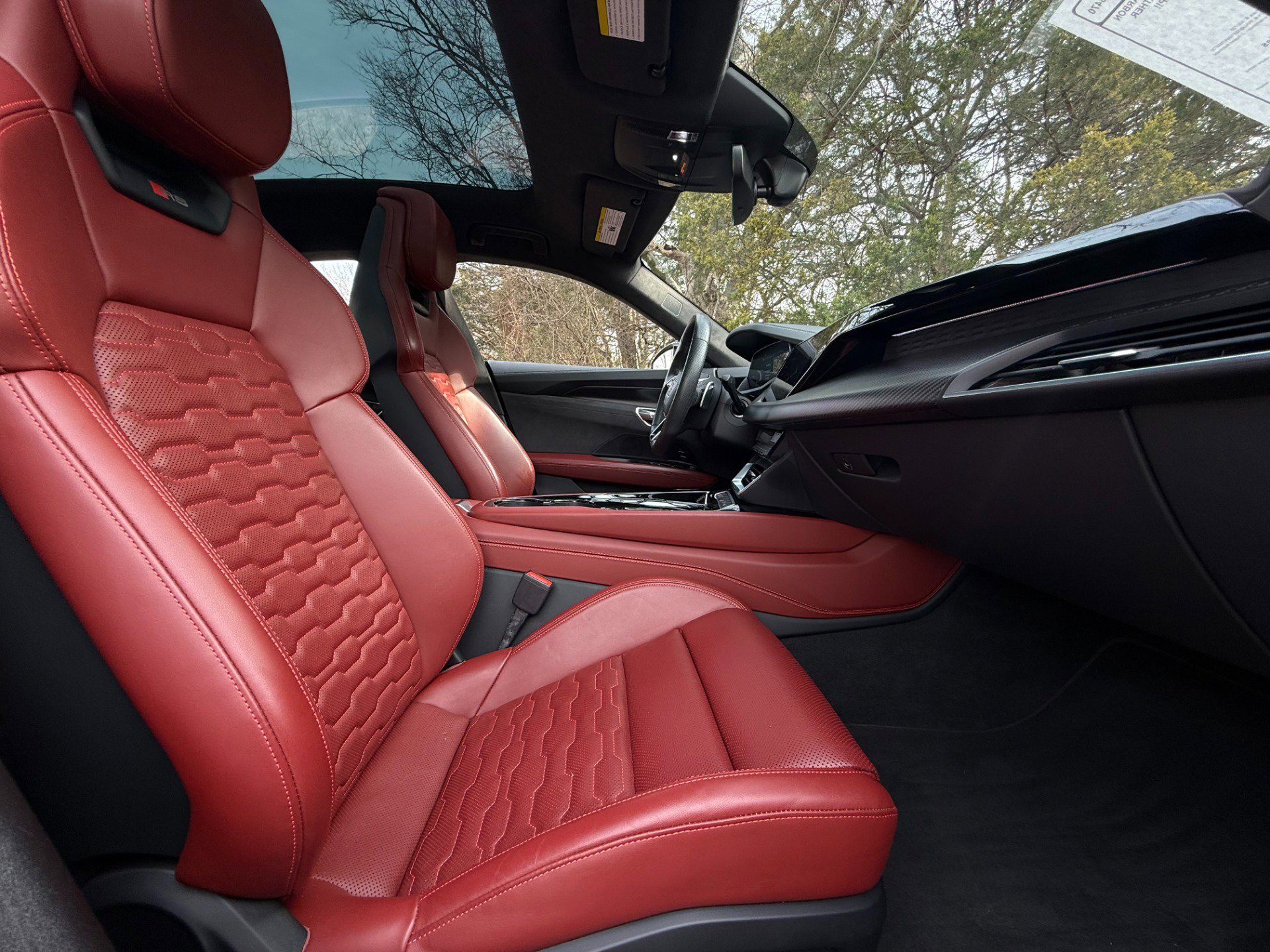 Used 2024 Audi RS e-tron GT w/ Carbon Performance Package image 26