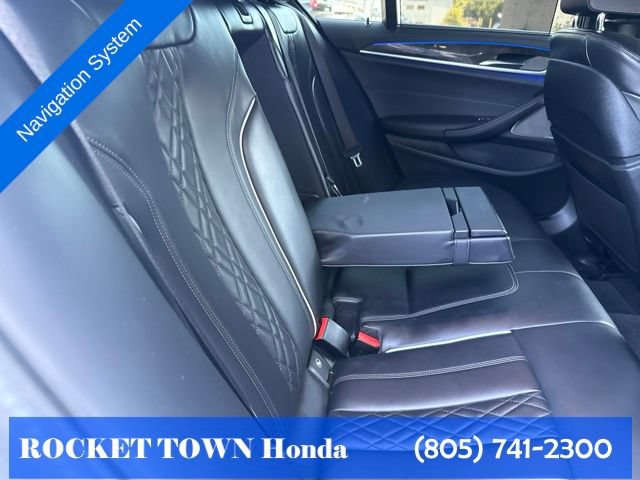 Used 2021 BMW M550i xDrive w/ Executive Package AWD/4WD image 11