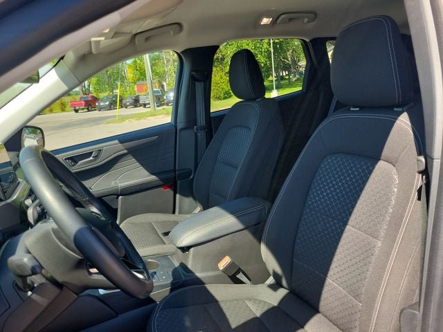 Used 2024 Ford Escape Active AWD/4WD image 5