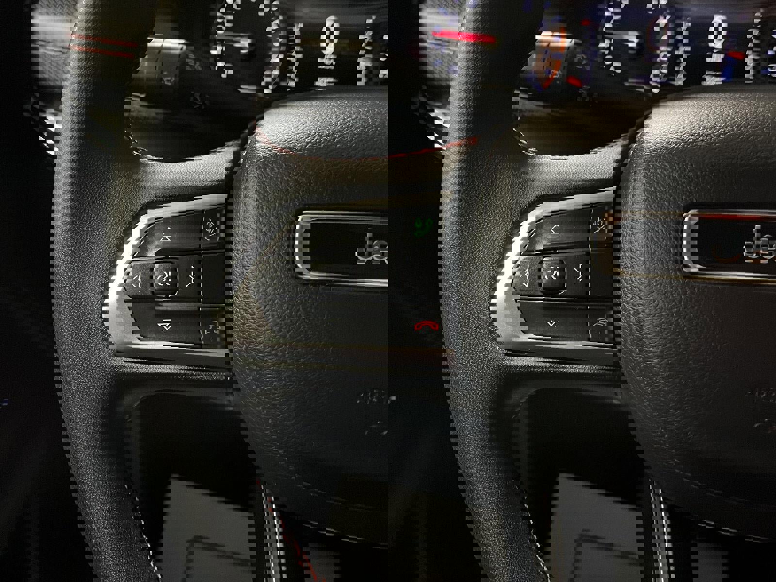 Used 2024 Jeep Compass Trailhawk image 19